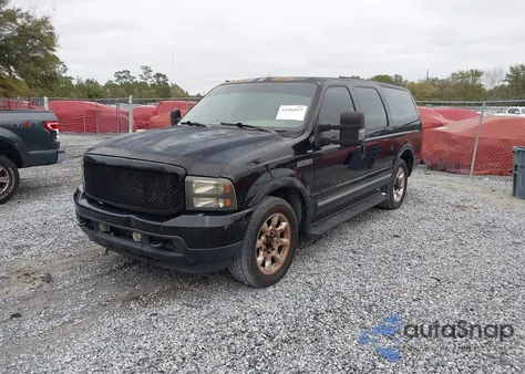 2004 Ford Excursion Limited z USA, uszkodzony, nr VIN 1FMNU42P84ED08324